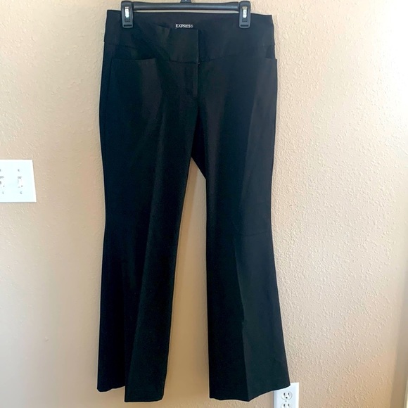 Express dress pants in black size 6. - Picture 1 of 4